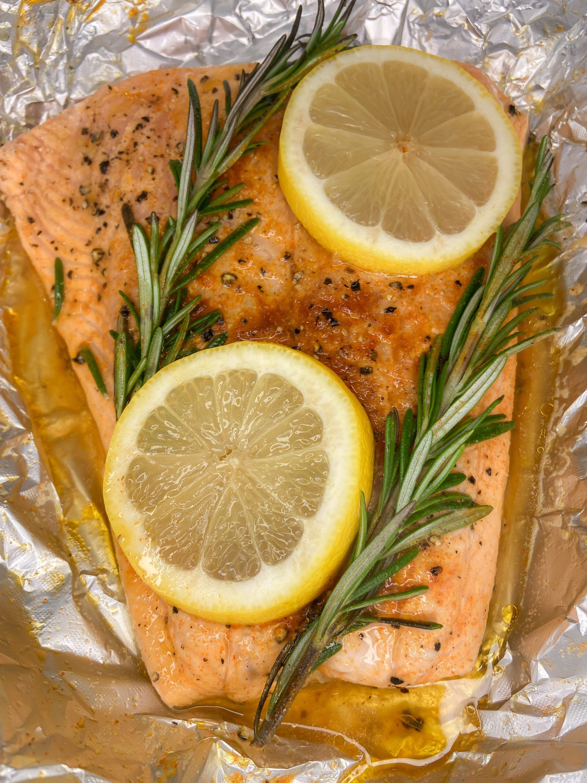 Baked Salmon in Foil with Lemon and Rosemary  (Whole30 & Paleo)